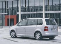 VOLKSWAGEN Touran  Van 1.9 TDI Basis - 77.00kW